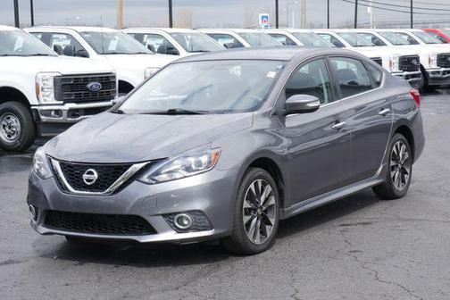 Gun Metallic 2016 Nissan Sentra SR