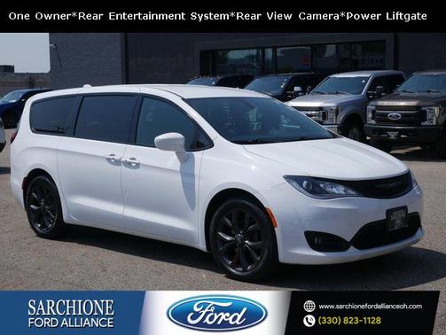 2019 Chrysler Pacifica Touring Plus