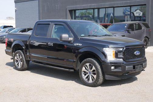 Black Metallic 2019 Ford F-150 XL