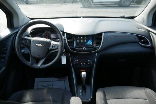Crimson Metallic 2017 Chevrolet Trax LT
