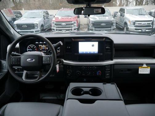 2025 Ford F-350 XL