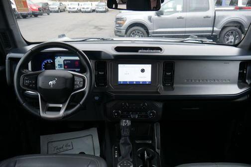 Iconic Silver Metallic 2023 Ford Bronco Outer Banks
