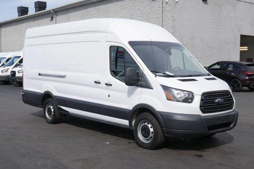 Oxford White 2018 Ford Transit-250 Base