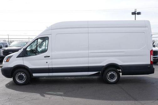 Oxford White 2018 Ford Transit-250 Base