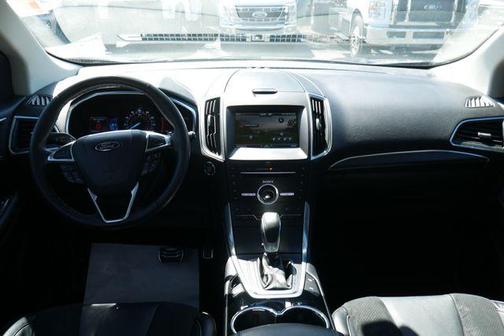 White Platinum Metallic Tri-Coat 2015 Ford Edge Sport