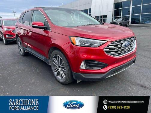 Rapid Red Metallic Tinted Clearcoat 2024 Ford Edge Titanium