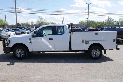 Oxford White 2022 Ford F-250 XL