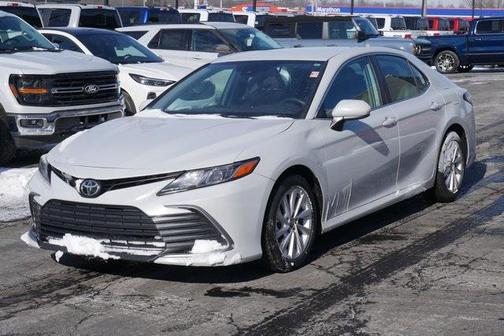 2022 Toyota Camry LE