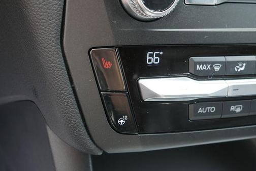 Magnetic Metallic 2020 Ford Explorer XLT