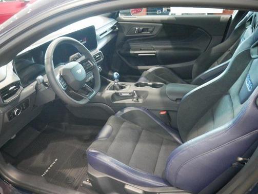 2025 Ford Mustang Dark Horse Fastback