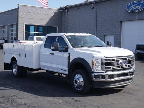 2025 Ford F-450 XL