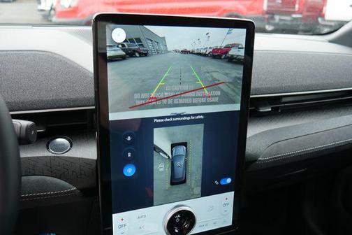 Star White Metallic Tri-Coat 2026 Ford Mustang Mach-E GT