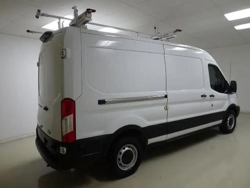 Oxford White 2019 Ford Transit-250 Base