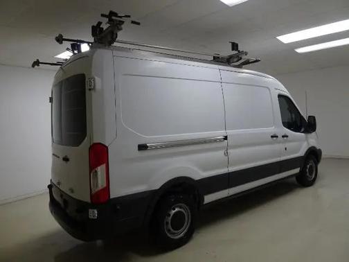 Oxford White 2017 Ford Transit-250 Base