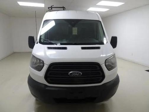 Oxford White 2017 Ford Transit-250 Base