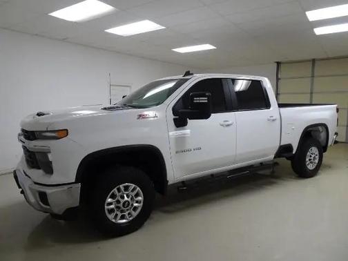 2024 Chevrolet Silverado 2500 LT