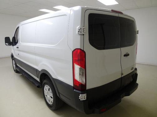 2015 Ford Transit-250 Base