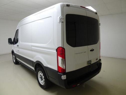 2017 Ford Transit-250 Base