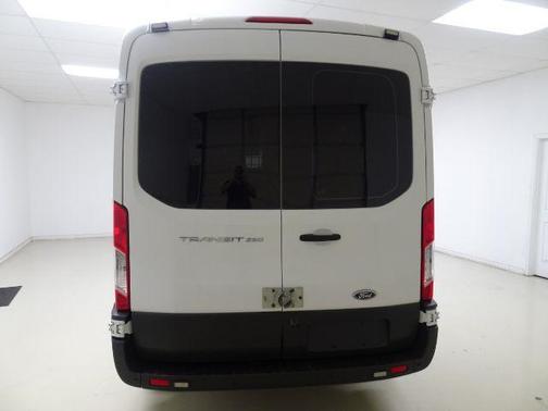 2017 Ford Transit-250 Base