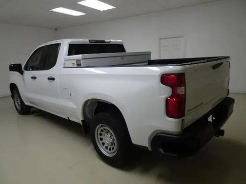 Summit White 2021 Chevrolet Silverado 1500 WT