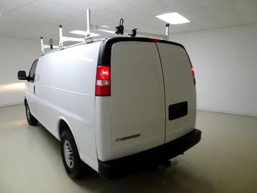 2021 Chevrolet Express 2500 RWD 2500 Regular Wheelbase WT