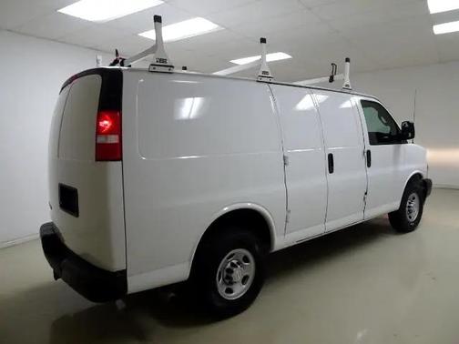 2021 Chevrolet Express 2500 RWD 2500 Regular Wheelbase WT