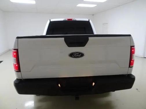 Oxford White 2018 Ford F-150 XL