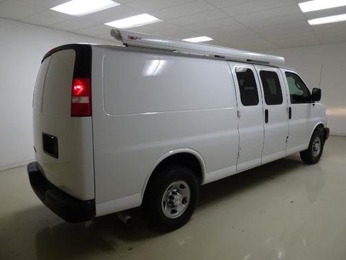 2017 Chevrolet Express 2500 Work Van