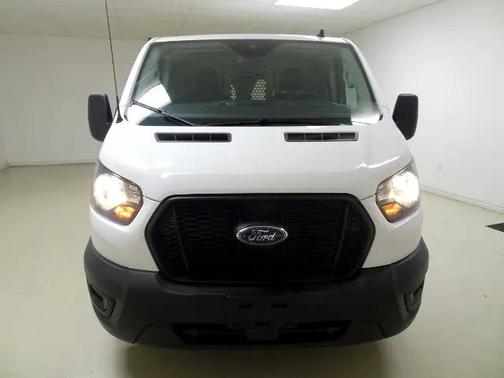 2021 Ford Transit-250 Base