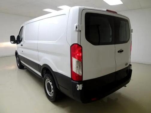 2021 Ford Transit-250 Base