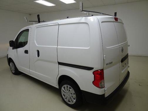 2021 Nissan NV200 S
