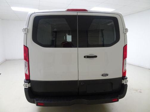 2018 Ford Transit-250 Base