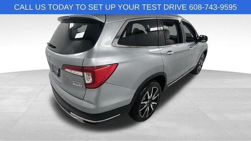 2022 Honda Pilot AWD Elite