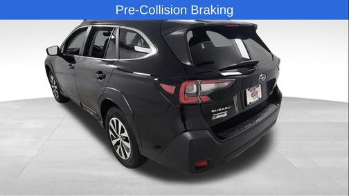 Crystal Black Silica 2024 Subaru Outback Premium