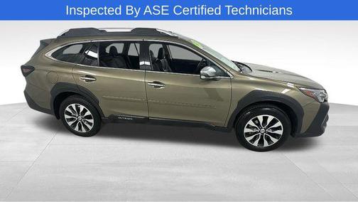 2025 Subaru Outback Touring