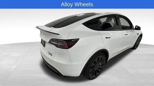 2022 Tesla Model Y Performance Dual Motor All-Wheel Drive
