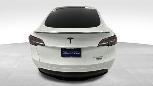 2022 Tesla Model Y Performance Dual Motor All-Wheel Drive