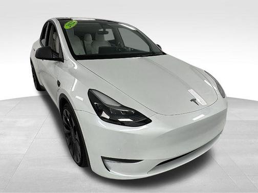 2022 Tesla Model Y Performance Dual Motor All-Wheel Drive