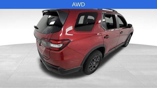 Radiant Red Metallic II 2025 Honda Pilot TrailSport