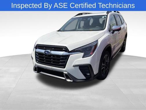 Crystal White Pearl 2023 Subaru Ascent Touring 7-Passenger