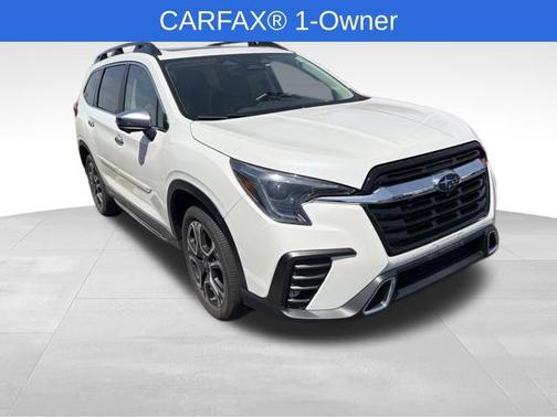 Crystal White Pearl 2023 Subaru Ascent Touring 7-Passenger