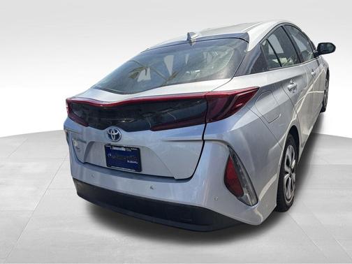 Classic Silver Metallic 2017 Toyota Prius Prime Advanced