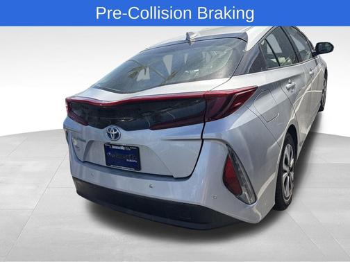 Classic Silver Metallic 2017 Toyota Prius Prime Advanced