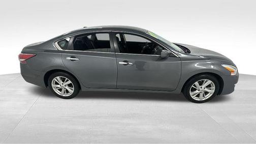 2014 Nissan Altima 2.5 SV