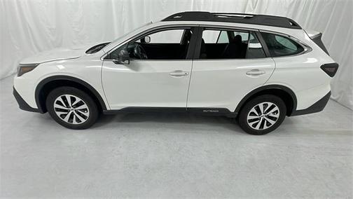 2021 Subaru Outback Base