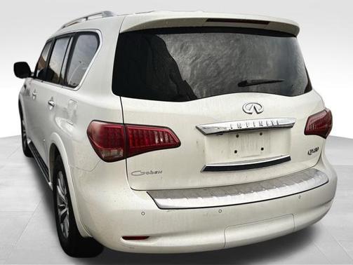 2016 INFINITI QX80 Base