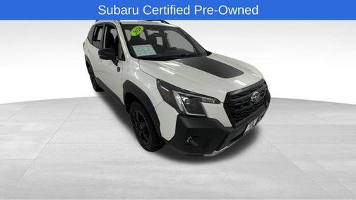 Crystal White Pearl 2024 Subaru Forester Wilderness
