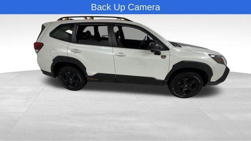 Crystal White Pearl 2024 Subaru Forester Wilderness