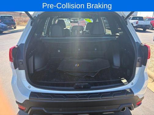 Crystal White Pearl 2024 Subaru Forester Wilderness