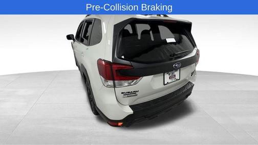 Crystal White Pearl 2024 Subaru Forester Wilderness